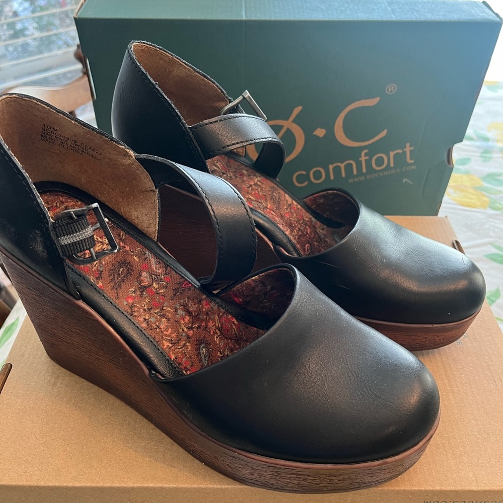 b.o.c. Born Concept Alyson Wedge Pump Size 10